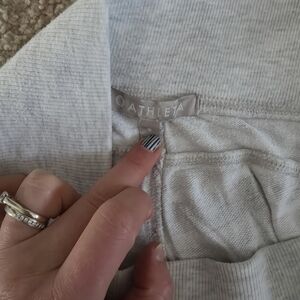 Athleta Heather Gray Pullover